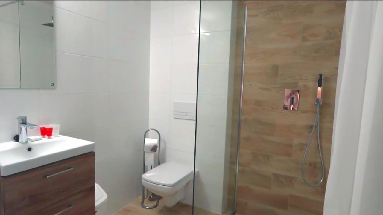 Wodnik Uslugi Hotelarskie, Apartamenty Ровы Экстерьер фото